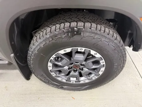 More photos of 2026 Nissan Frontier PRO-4X at Woody Folsom Nissan of Baxley, GA