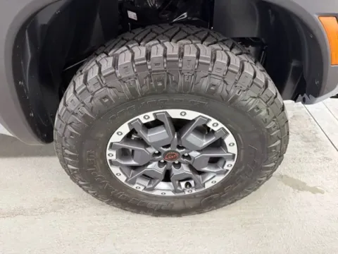 More photos of 2026 Nissan Frontier PRO-4X at Woody Folsom Nissan of Baxley, GA