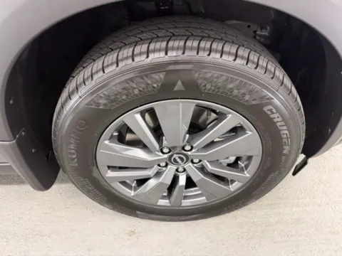 More photos of 2026 Nissan Pathfinder SV at Woody Folsom Nissan of Baxley, GA