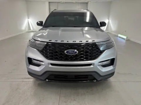 Photos of 2023 Ford Explorer ST-Line for sale in Baxley, GA at Woody Folsom Nissan of Baxley