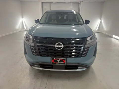 Photos of 2026 Nissan Pathfinder SL for sale in Baxley, GA at Woody Folsom Nissan of Baxley