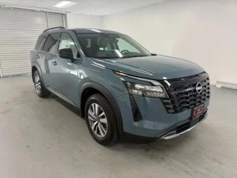Another view of 2026 Nissan Pathfinder SL for sale in Baxley, GA at Woody Folsom Nissan of Baxley