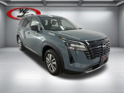 Another view of 2026 Nissan Pathfinder SL for sale in Baxley, GA at Woody Folsom Nissan of Baxley