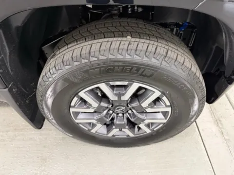 More photos of 2026 Nissan Frontier SV at Woody Folsom Nissan of Baxley, GA