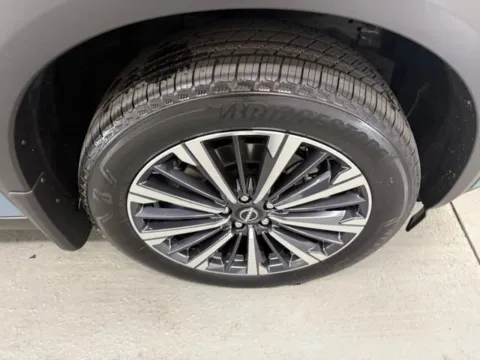 More photos of 2026 Nissan Pathfinder Platinum at Woody Folsom Nissan of Baxley, GA