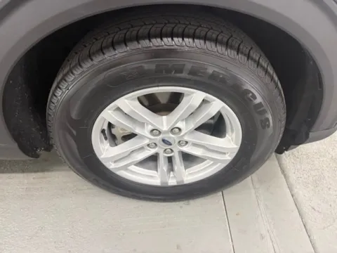 More photos of 2022 Ford Explorer XLT at Woody Folsom Nissan of Baxley, GA