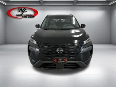 Photos of 2026 Nissan Rogue Dark Armor for sale in Baxley, GA at Woody Folsom Nissan of Baxley