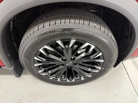 More photos of 2026 Nissan Rogue Dark Armor at Woody Folsom Nissan of Baxley, GA