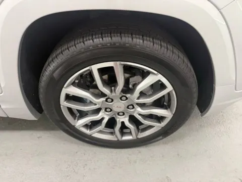 More photos of 2022 GMC Terrain Denali at Woody Folsom Nissan of Baxley, GA