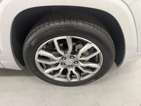 More photos of 2022 GMC Terrain Denali at Woody Folsom Nissan of Baxley, GA