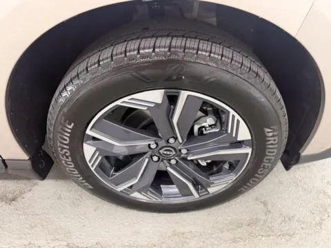 More photos of 2026 Nissan Murano SL at Woody Folsom Nissan of Baxley, GA