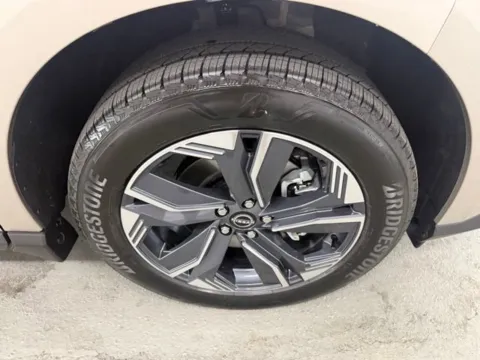 More photos of 2026 Nissan Murano SL at Woody Folsom Nissan of Baxley, GA