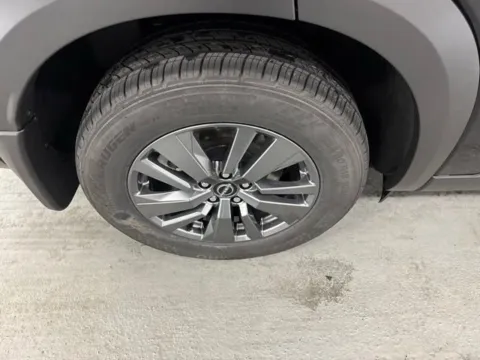 More photos of 2026 Nissan Pathfinder SV at Woody Folsom Nissan of Baxley, GA