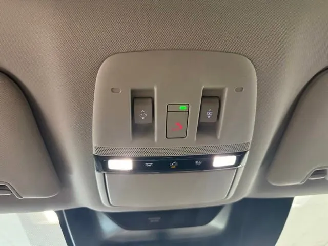 2025 Nissan Murano SL - Photo 17
