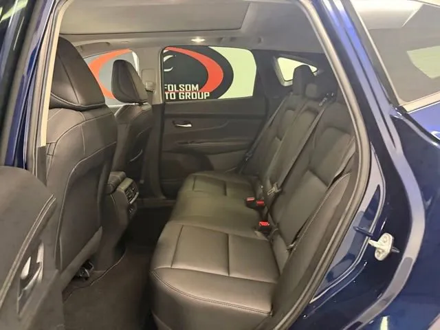 2025 Nissan Murano SL - Photo 14