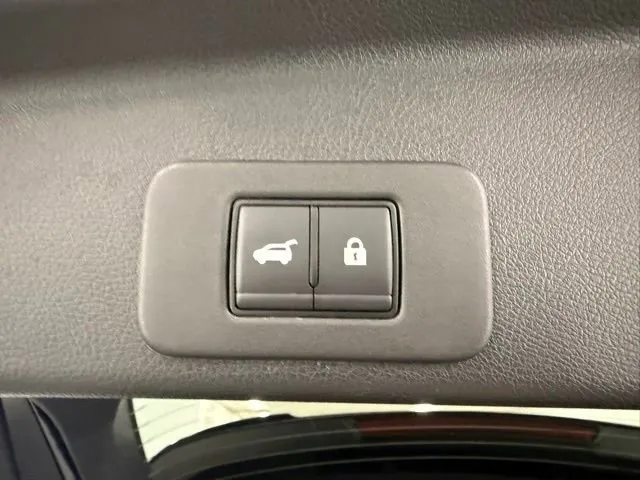 2025 Nissan Murano SL - Photo 9