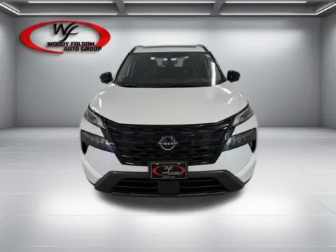 Photos of 2026 Nissan Rogue Dark Armor for sale in Baxley, GA at Woody Folsom Nissan of Baxley