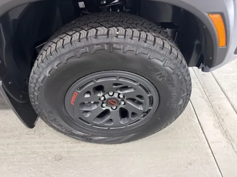 More photos of 2026 Nissan Frontier PRO-4X at Woody Folsom Nissan of Baxley, GA