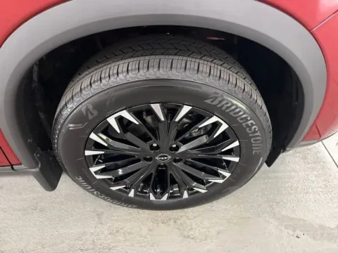 More photos of 2026 Nissan Rogue Dark Armor at Woody Folsom Nissan of Baxley, GA