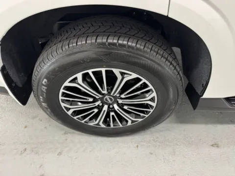 More photos of 2026 Nissan Armada SL at Woody Folsom Nissan of Baxley, GA