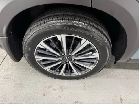More photos of 2026 Nissan Murano SL at Woody Folsom Nissan of Baxley, GA