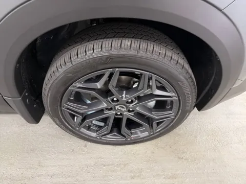 More photos of 2026 Nissan Kicks SR at Woody Folsom Nissan of Baxley, GA