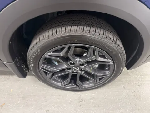 More photos of 2026 Nissan Kicks SR at Woody Folsom Nissan of Baxley, GA