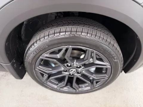 More photos of 2026 Nissan Kicks SR at Woody Folsom Nissan of Baxley, GA
