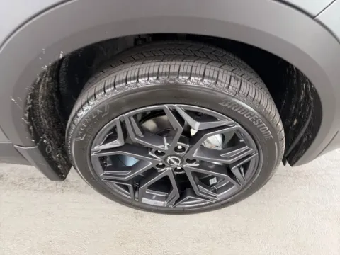 More photos of 2026 Nissan Kicks SR at Woody Folsom Nissan of Baxley, GA