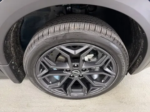 More photos of 2026 Nissan Kicks SR at Woody Folsom Nissan of Baxley, GA