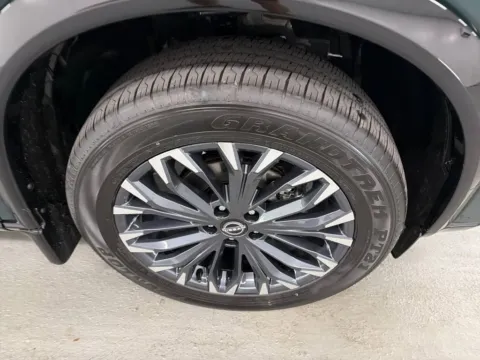 More photos of 2026 Nissan Rogue Platinum at Woody Folsom Nissan of Baxley, GA