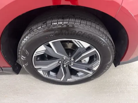 More photos of 2026 Nissan Murano SL at Woody Folsom Nissan of Baxley, GA