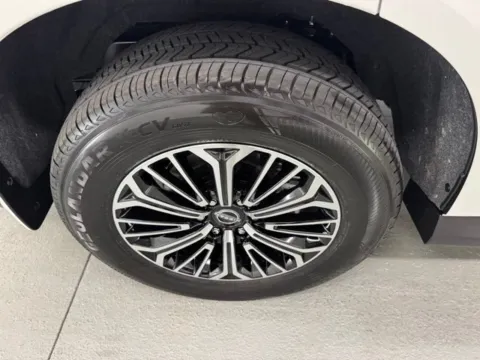 More photos of 2026 Nissan Armada Platinum at Woody Folsom Nissan of Baxley, GA