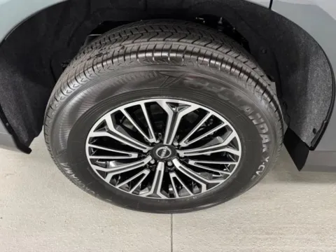 More photos of 2026 Nissan Armada SL at Woody Folsom Nissan of Baxley, GA