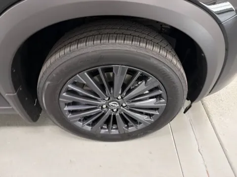 More photos of 2026 Nissan Pathfinder SL at Woody Folsom Nissan of Baxley, GA