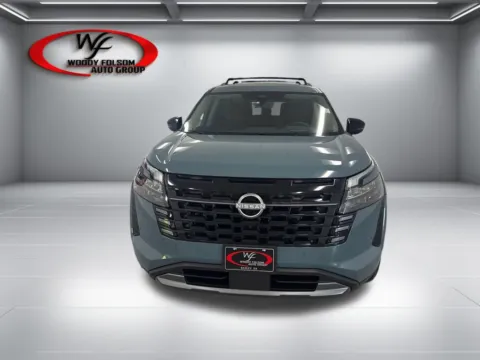 Photos of 2026 Nissan Pathfinder Platinum for sale in Baxley, GA at Woody Folsom Nissan of Baxley