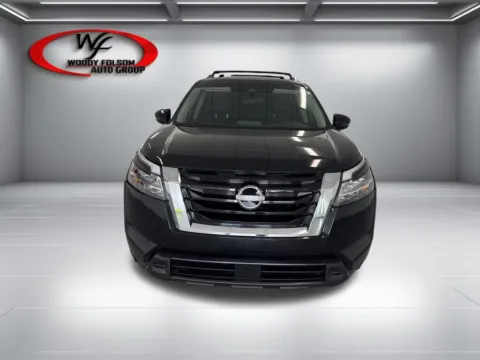 Photos of 2022 Nissan Pathfinder SV for sale in Baxley, GA at Woody Folsom Nissan of Baxley