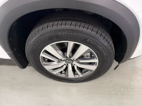 More photos of 2026 Nissan Pathfinder SL at Woody Folsom Nissan of Baxley, GA