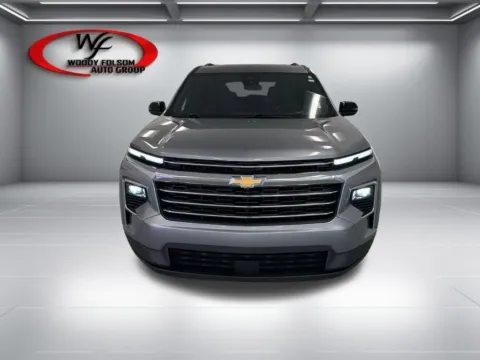 Photos of 2025 Chevrolet Traverse FWD LT for sale in Baxley, GA at Woody Folsom Nissan of Baxley