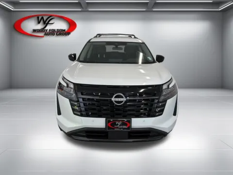 Photos of 2026 Nissan Pathfinder SV for sale in Baxley, GA at Woody Folsom Nissan of Baxley