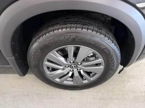 More photos of 2026 Nissan Pathfinder SV at Woody Folsom Nissan of Baxley, GA
