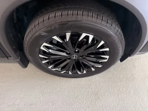 More photos of 2026 Nissan Rogue Dark Armor at Woody Folsom Nissan of Baxley, GA