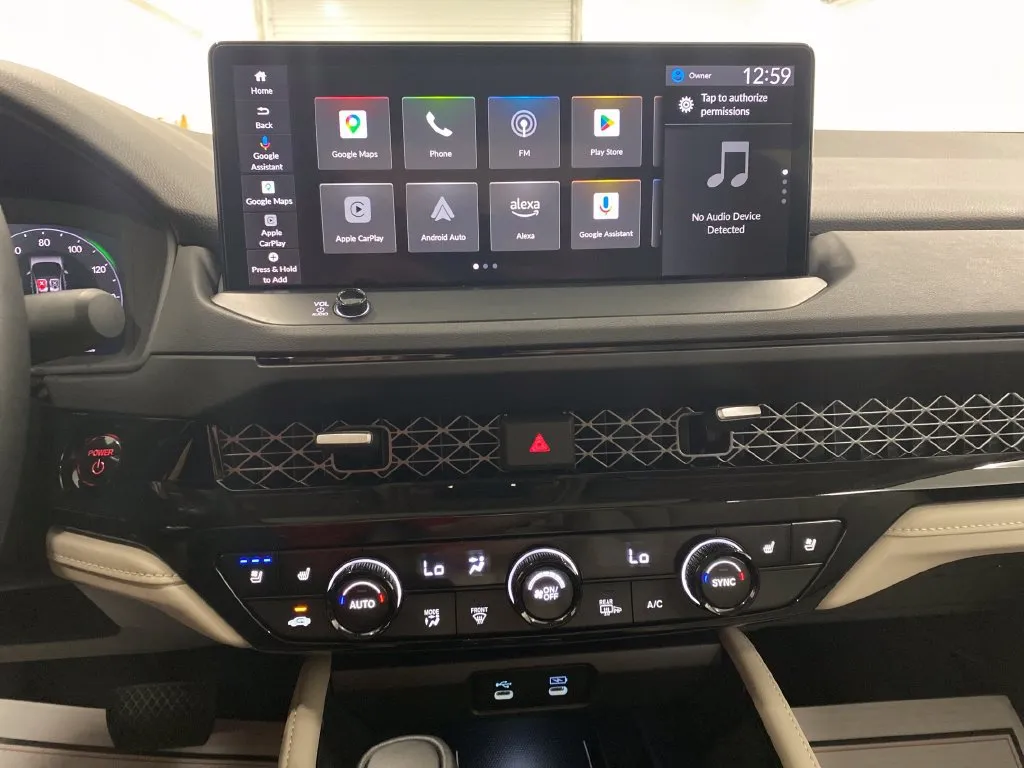 2025 Honda Accord Hybrid Touring - Photo 17