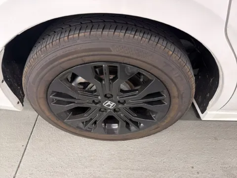 More photos of 2025 Honda Odyssey Sport-L at Woody Folsom Nissan of Baxley, GA
