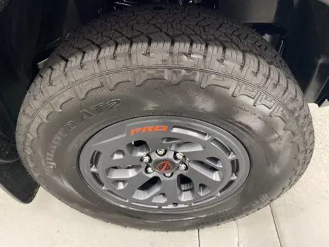 More photos of 2027 Nissan Frontier PRO-4X at Woody Folsom Nissan of Baxley, GA