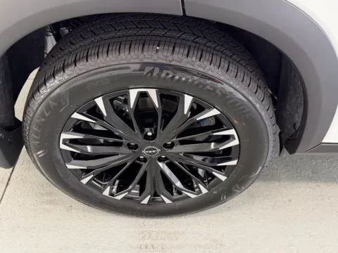 More photos of 2026 Nissan Rogue Dark Armor at Woody Folsom Nissan of Baxley, GA