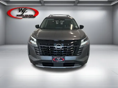 Photos of 2026 Nissan Pathfinder SL for sale in Baxley, GA at Woody Folsom Nissan of Baxley
