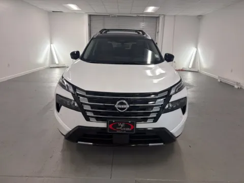 Photos of 2026 Nissan Rogue Platinum for sale in Baxley, GA at Woody Folsom Nissan of Baxley