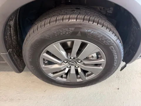 More photos of 2026 Nissan Pathfinder SV at Woody Folsom Nissan of Baxley, GA