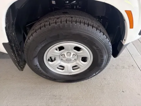 More photos of 2027 Nissan Frontier S at Woody Folsom Nissan of Baxley, GA